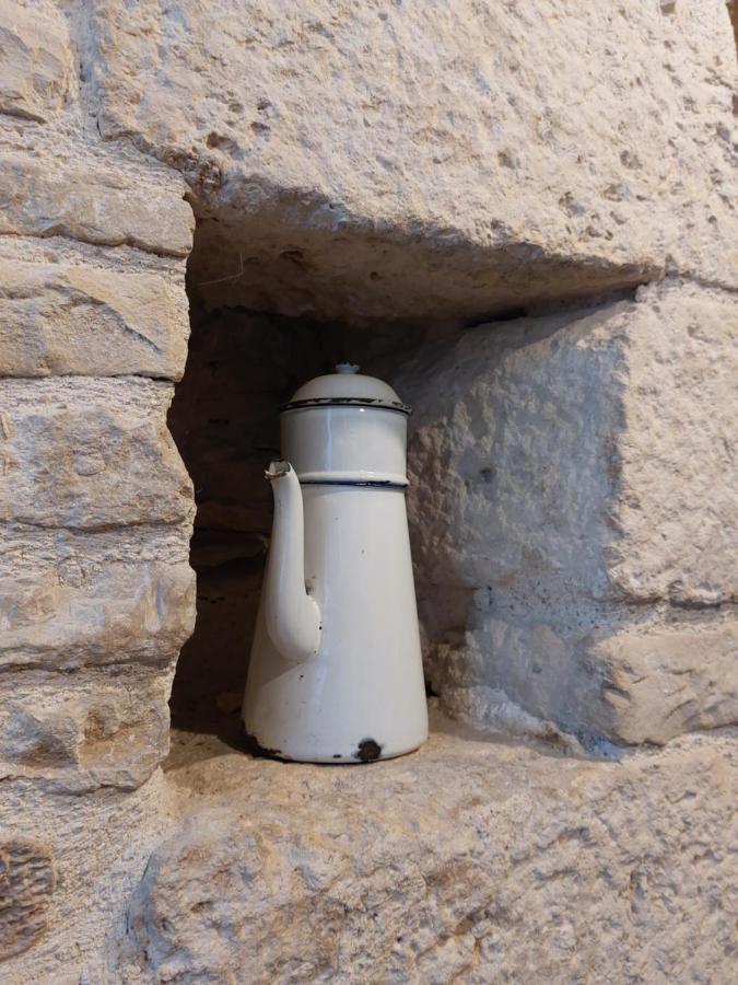 La Petite Sentence de Noyers Extérieur photo