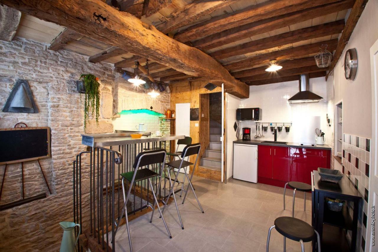 La Petite Sentence de Noyers Extérieur photo